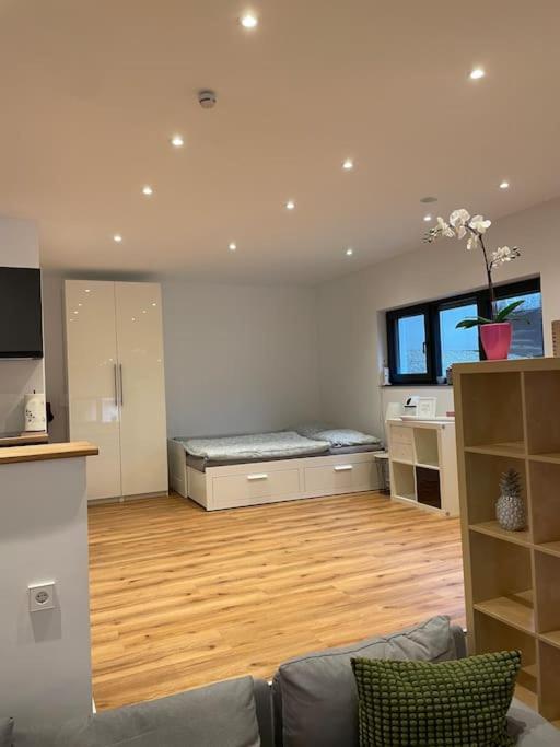 Wohnung In Eutingen Pforzheim Exterior foto